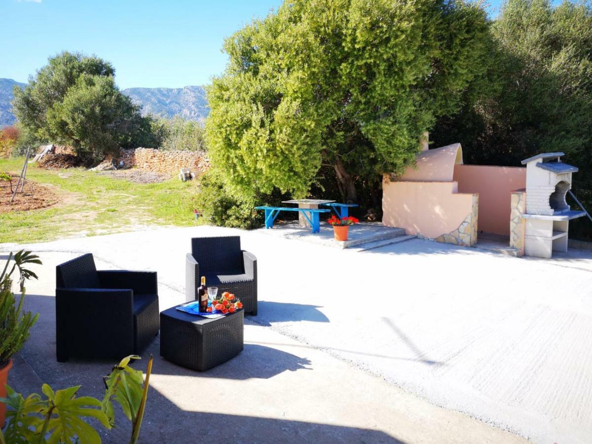 Residenza Rosa Maria Country House Orosei Exterior photo