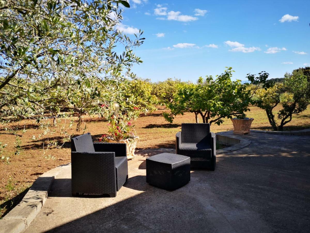 Residenza Rosa Maria Country House Orosei Exterior photo